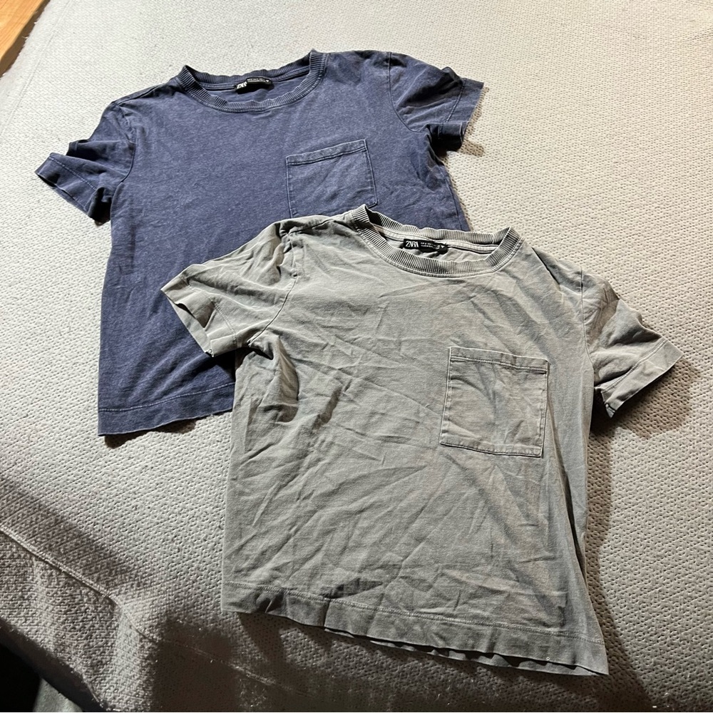 Bundle of Zara Short Sleeve Acid Wash Navy & Grey Pocket T-Shirts Size Small EUC
